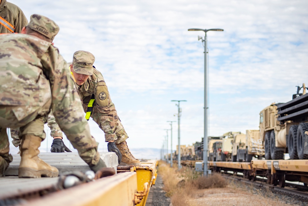 Idaho Army National Guard conducts railhead operations for upcoming deployment