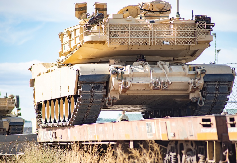 Idaho Army National Guard conducts railhead operations for upcoming deployment