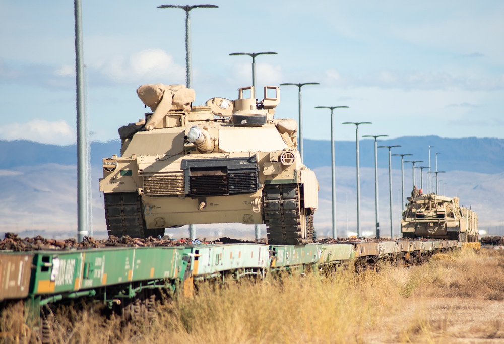 Idaho Army National Guard conducts railhead operations for upcoming deployment