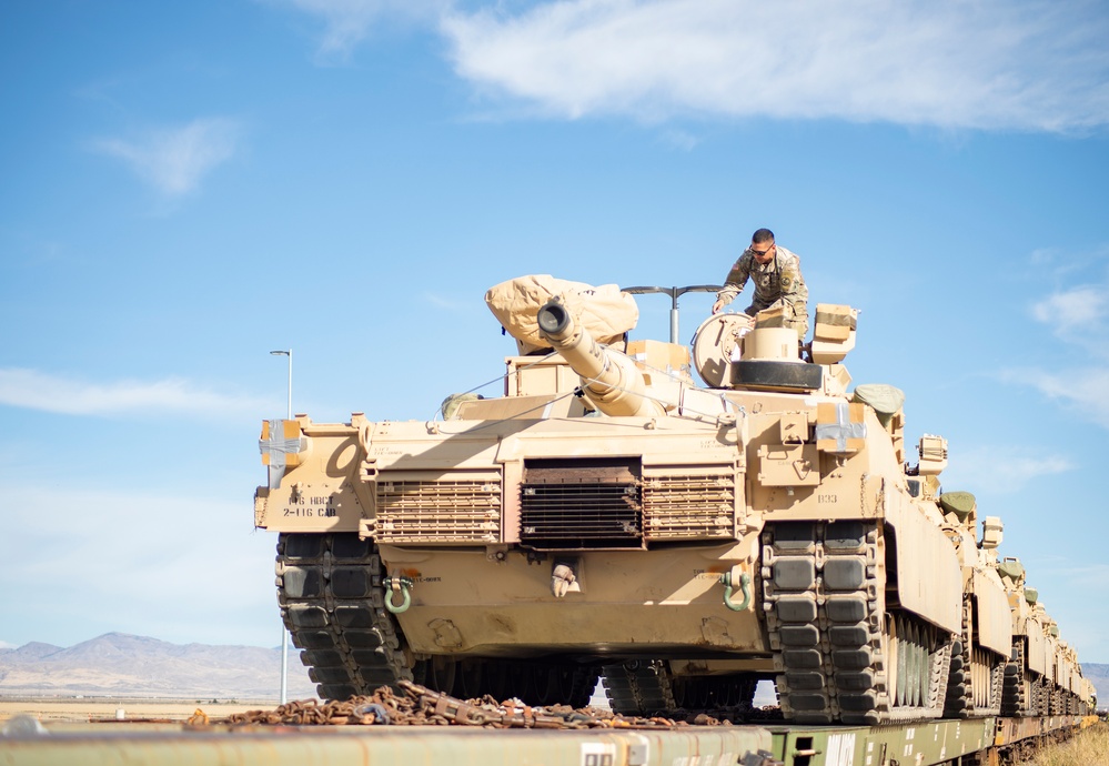 Idaho Army National Guard conducts railhead operations for upcoming deployment