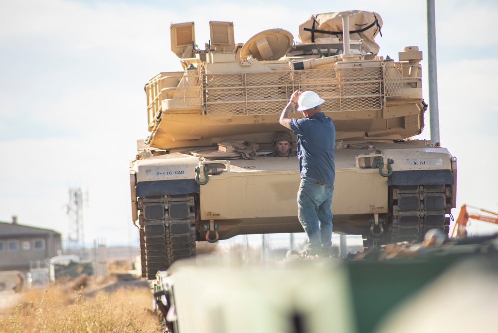 Idaho Army National Guard conducts railhead operations for upcoming deployment