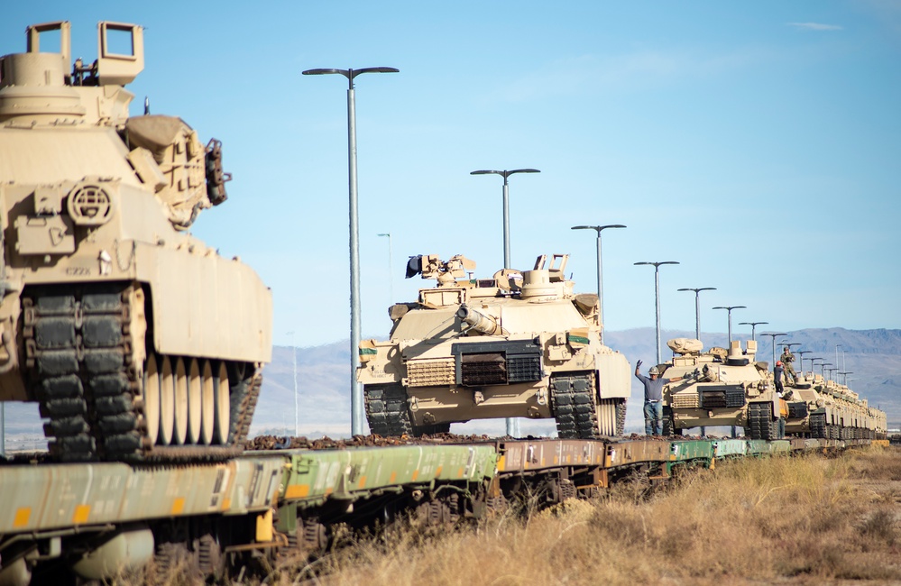 Idaho Army National Guard conducts railhead operations for upcoming deployment