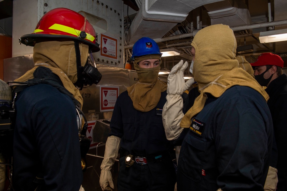 DVIDS - Images - USS Ronald Reagan (CVN 76) General Quarters [Image 8 ...