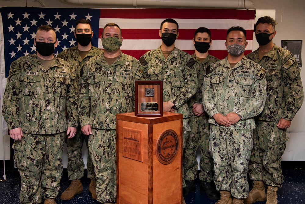 USS Frank Cable Receives USS Arizona Superstructure Relic