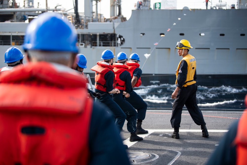 USS Dewey Conducts RAS with USNS John Ericsson