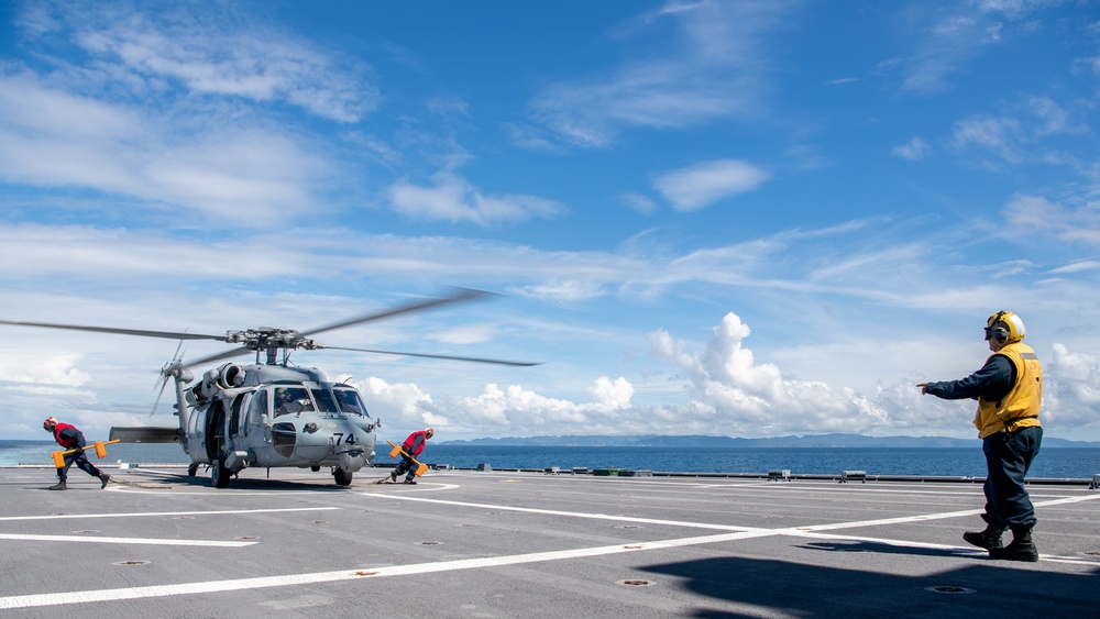 USS Charleston Sailors Conduct Flight Operations