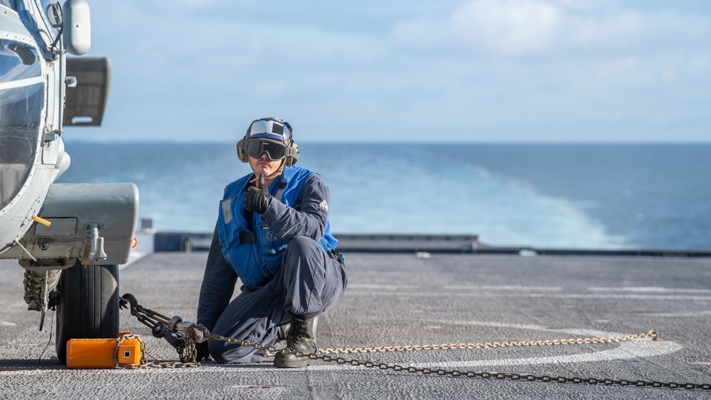 USS Charleston Sailors Conduct Flight Operations