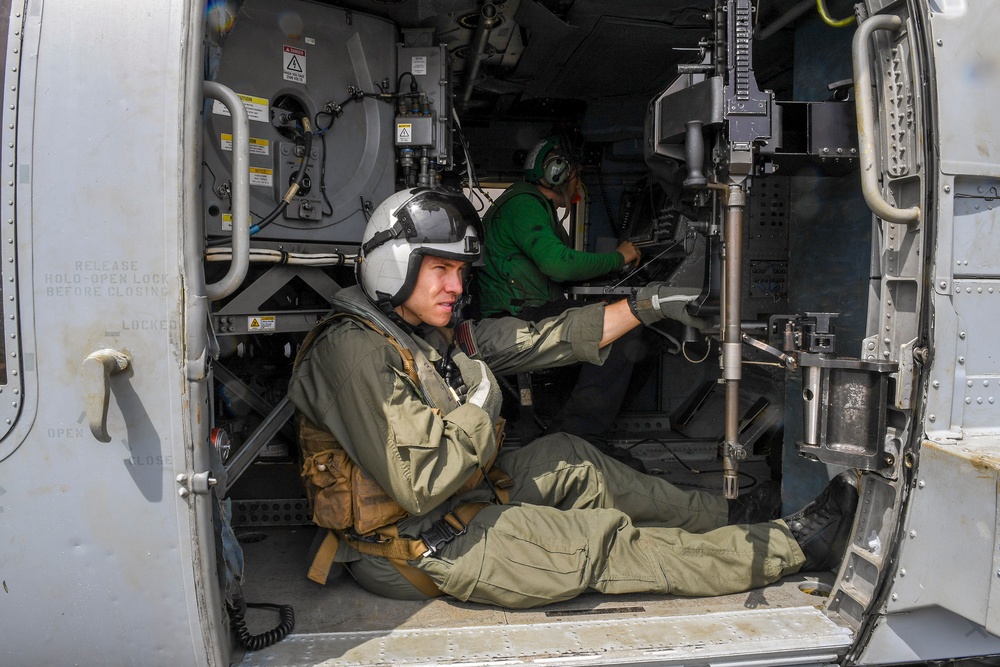 USS Chafee (DDG 90) Sailors Conduct Flight Operations In South China Sea