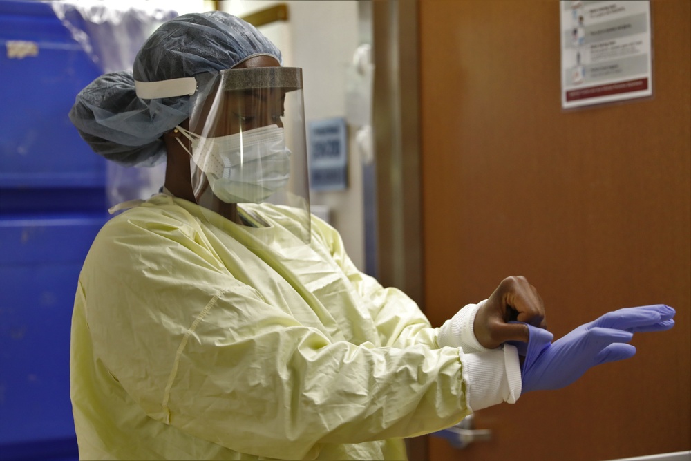 U.S. Air Force medical team joins Cleveland Clinic hospital staff’s fight against COVID in Cleveland, Ohio.