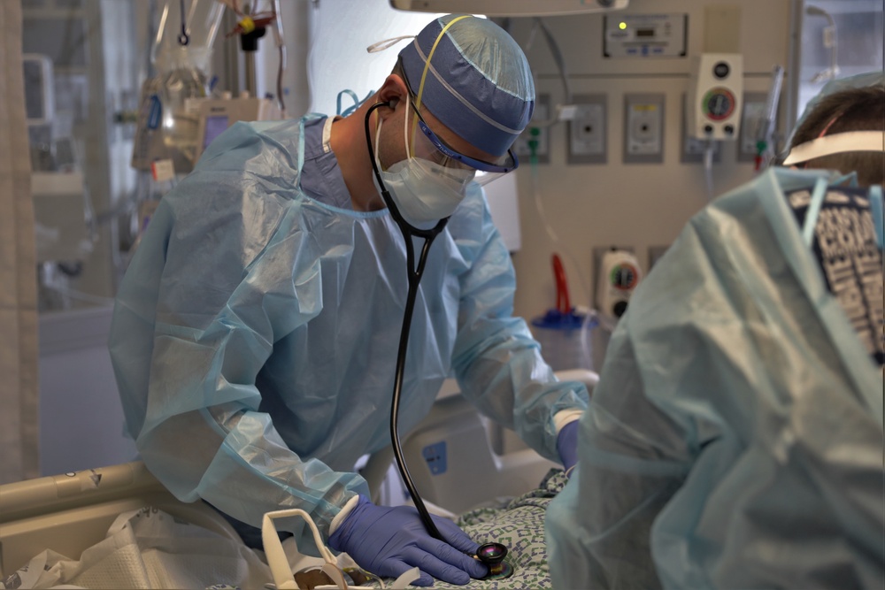 U.S. Air Force medical team joins Cleveland Clinic hospital staff’s fight against COVID in Cleveland, Ohio.
