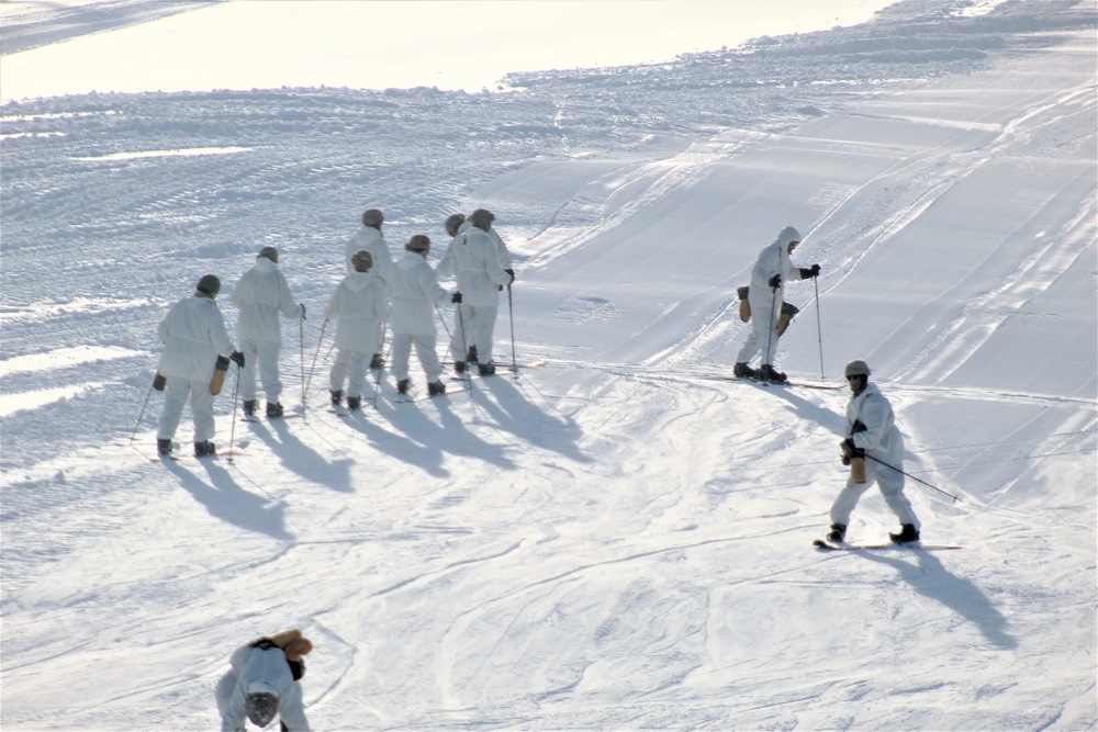 CWOC students complete skiing familiarization during training at Fort McCoy