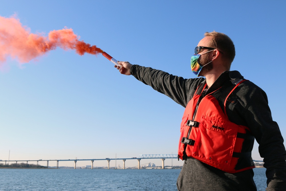 USACE Charleston District conducts flare training