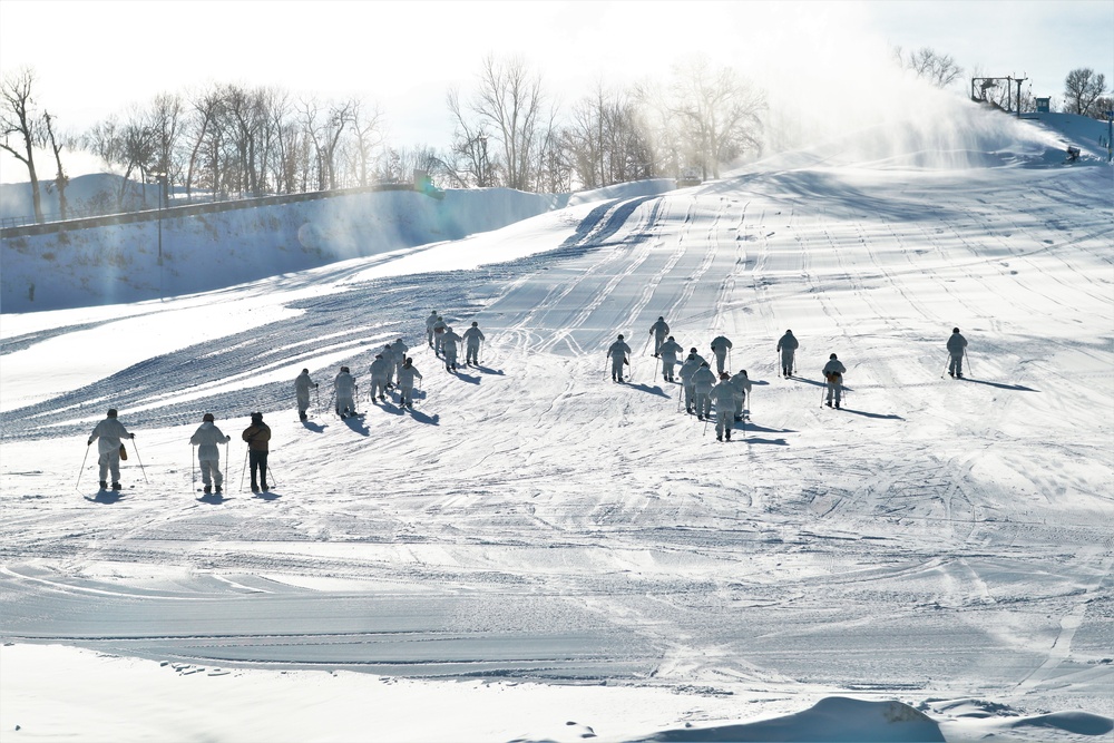 CWOC students complete skiing familiarization during training at Fort McCoy