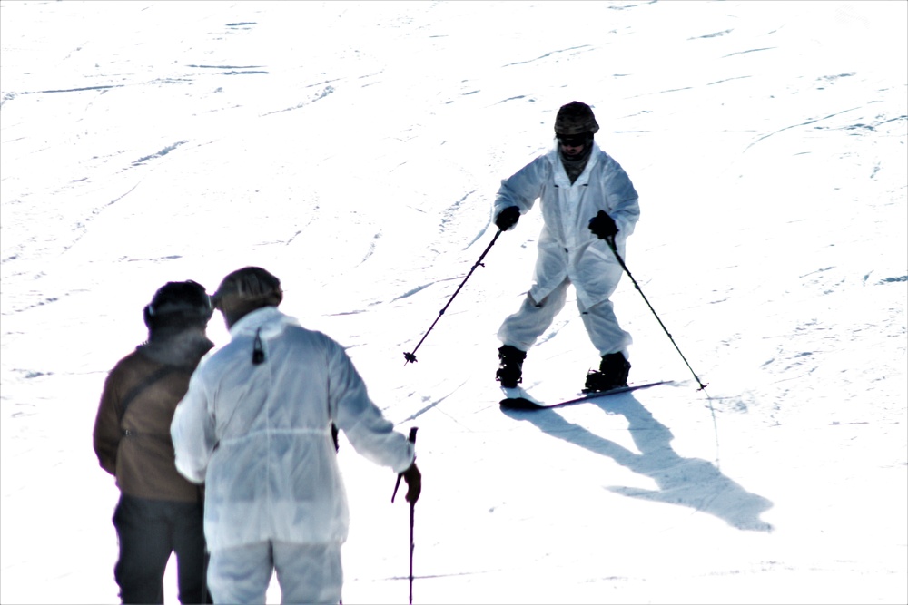 CWOC students complete skiing familiarization during training at Fort McCoy