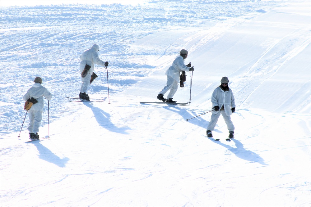 CWOC students complete skiing familiarization during training at Fort McCoy