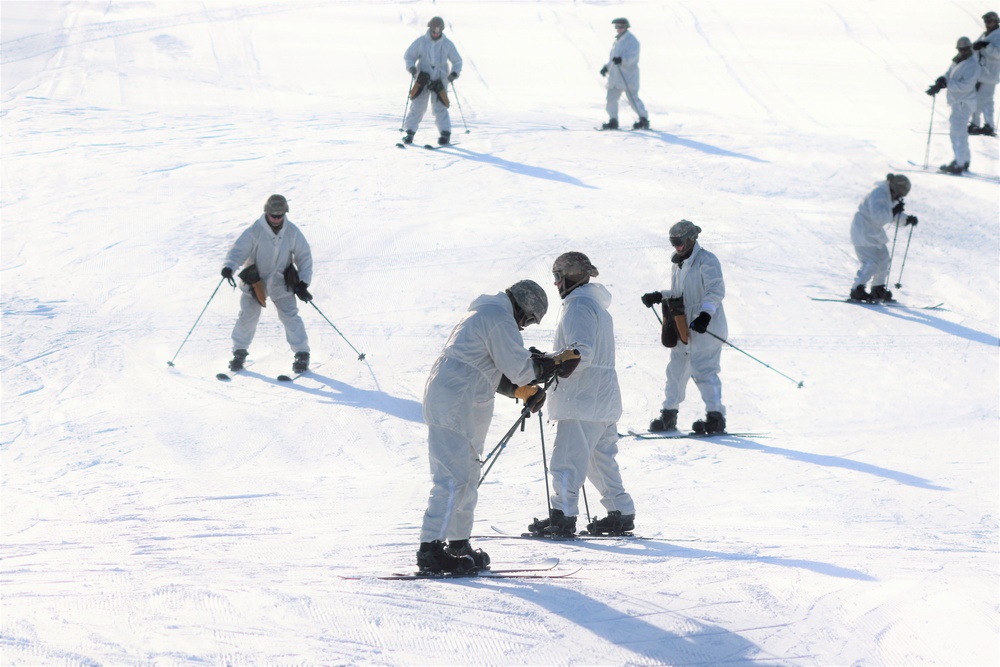 CWOC students complete skiing familiarization during training at Fort McCoy