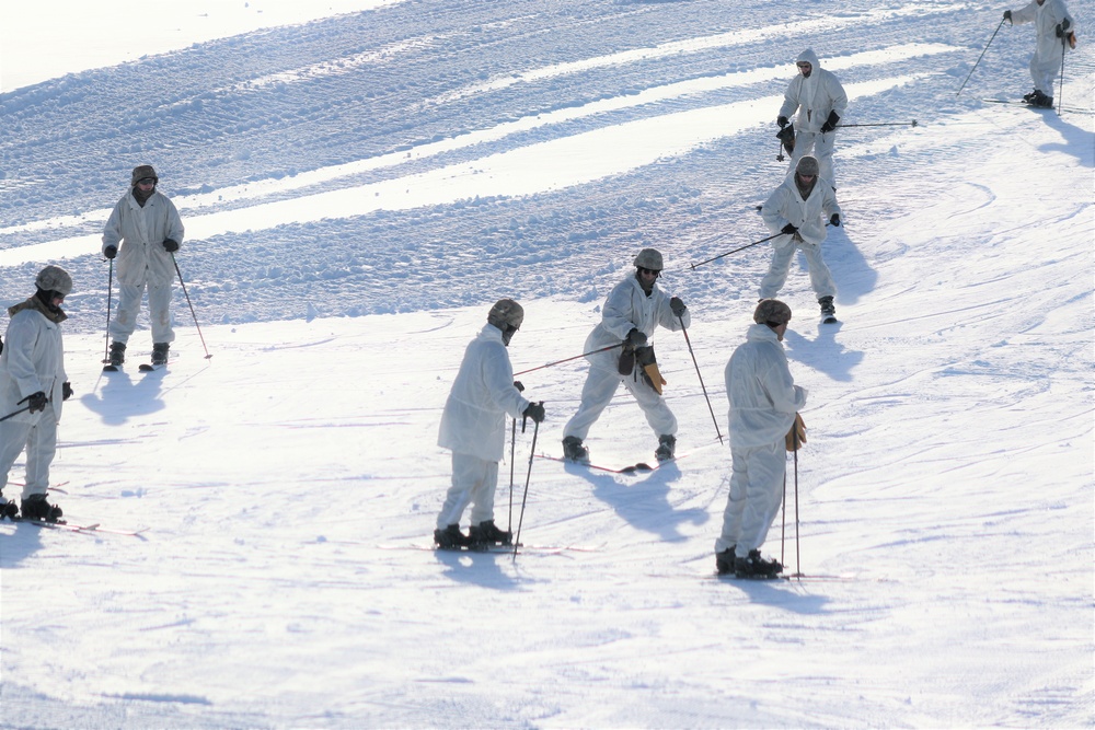 CWOC students complete skiing familiarization during training at Fort McCoy