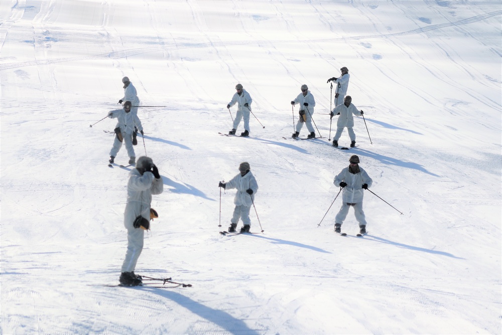 CWOC students complete skiing familiarization during training at Fort McCoy