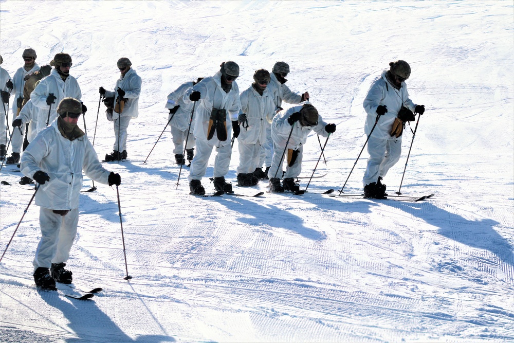 CWOC students complete skiing familiarization during training at Fort McCoy