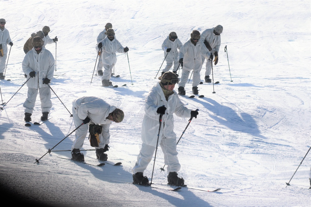 CWOC students complete skiing familiarization during training at Fort McCoy