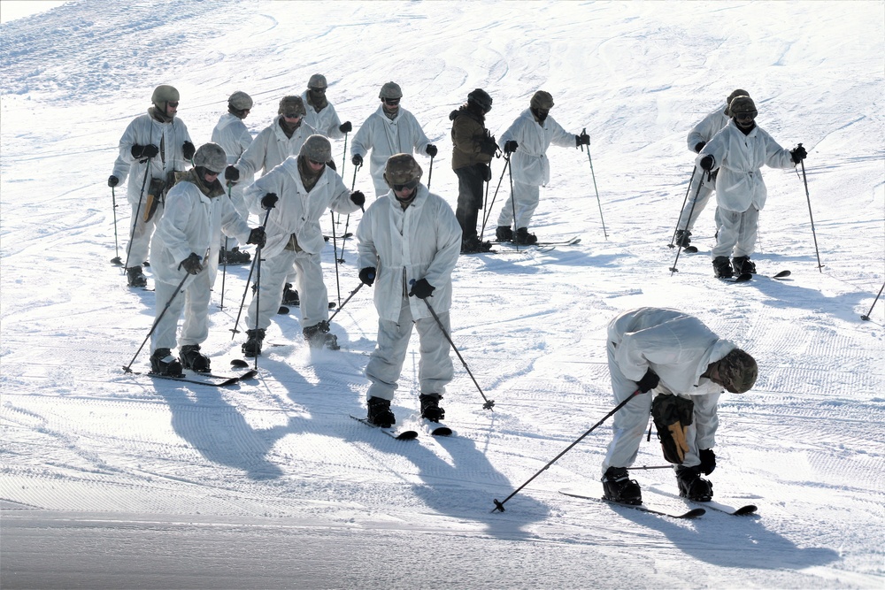 CWOC students complete skiing familiarization during training at Fort McCoy