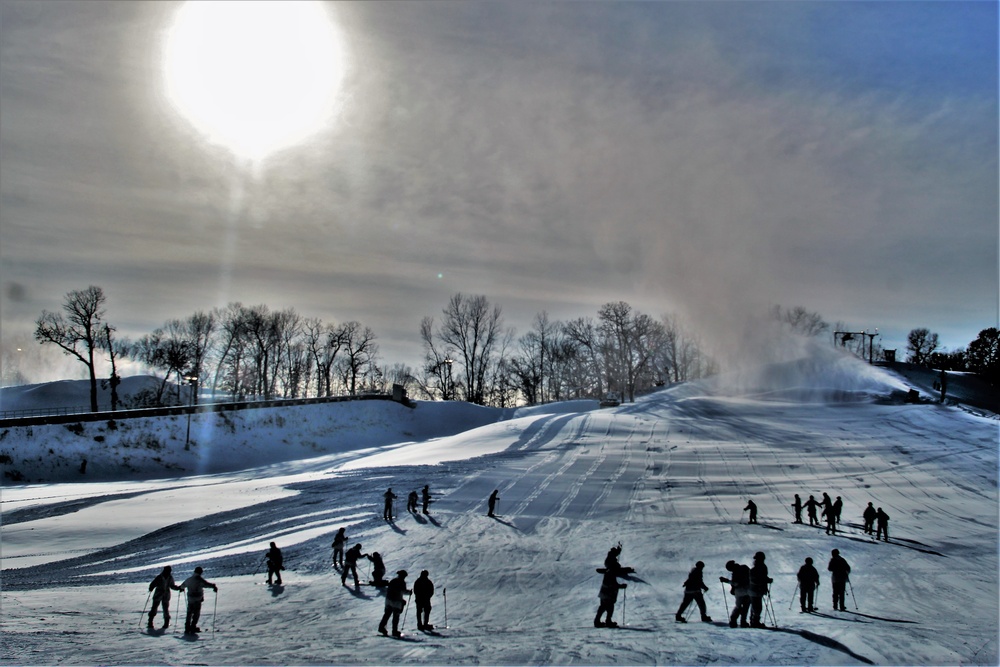 CWOC students complete skiing familiarization during training at Fort McCoy