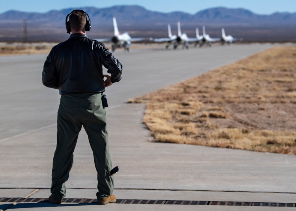Air Force Thunderbirds Wrap Up the First Half of Winter Training