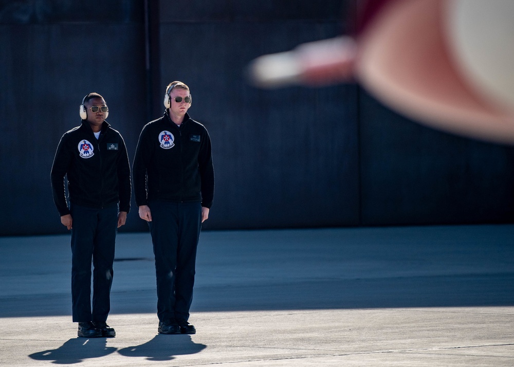 Air Force Thunderbirds Wrap Up the First Half of Winter Training