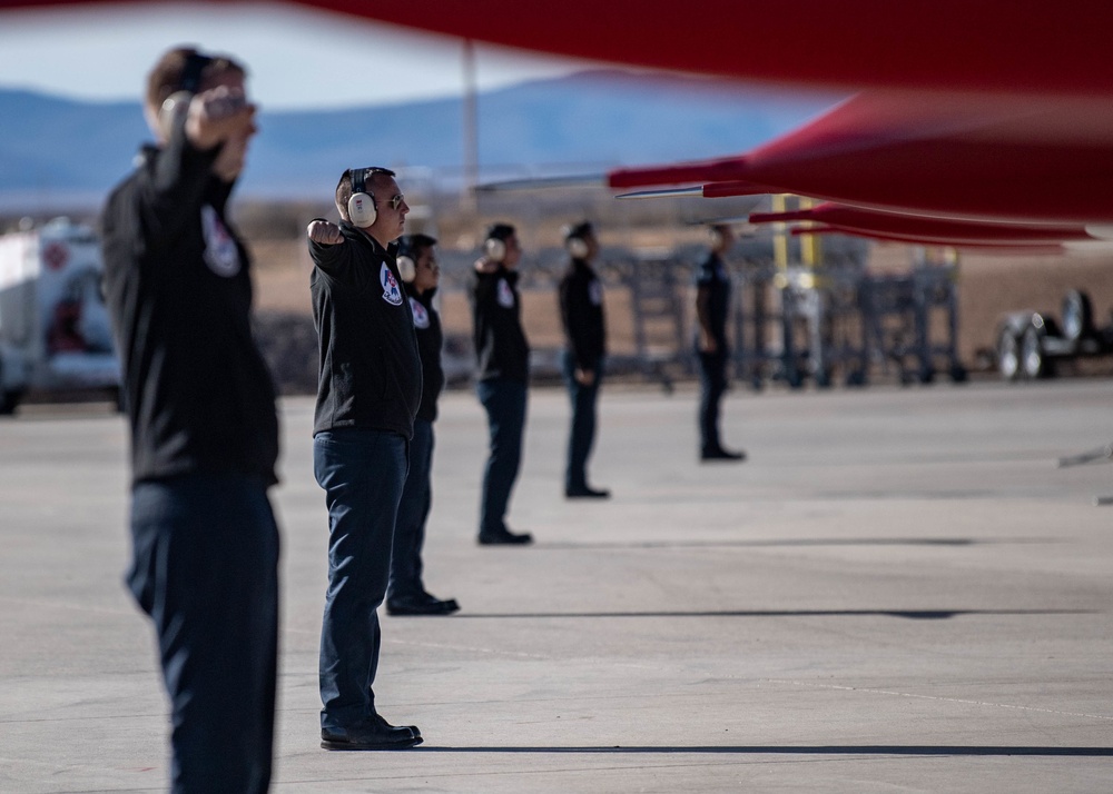 Air Force Thunderbirds Wrap Up the First Half of Winter Training