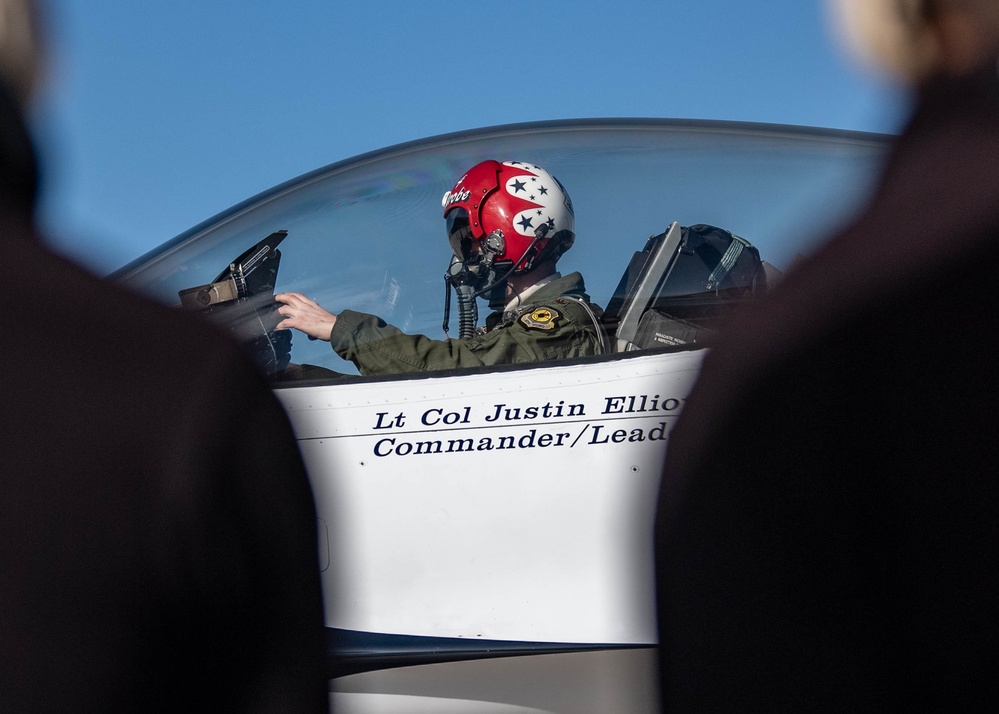 Air Force Thunderbirds Wrap Up the First Half of Winter Training