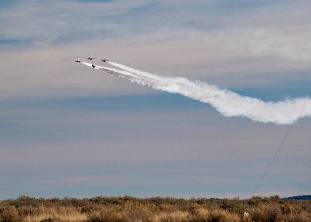 Air Force Thunderbirds Wrap Up the First Half of Winter Training