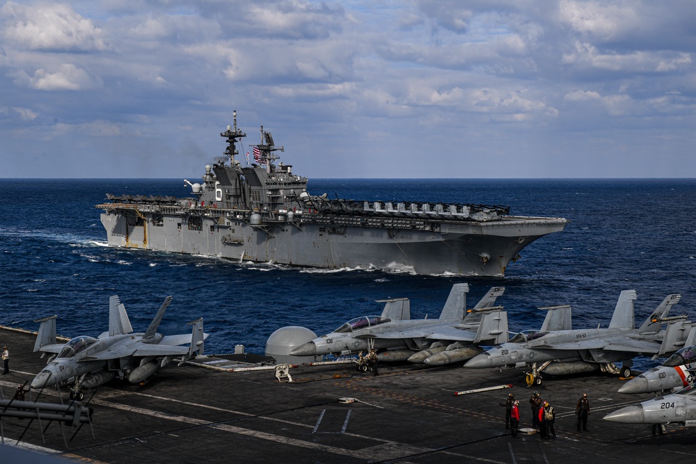 DVIDS - Images - U.S. Pacific Fleet Forces, Alongside JMSDF ...