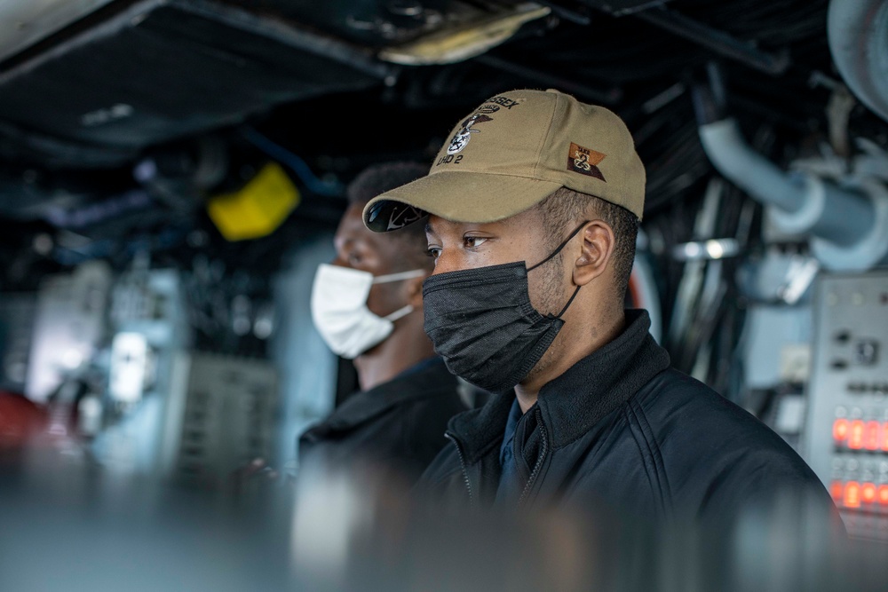 USS Essex (LHD 2) conducts routine operations