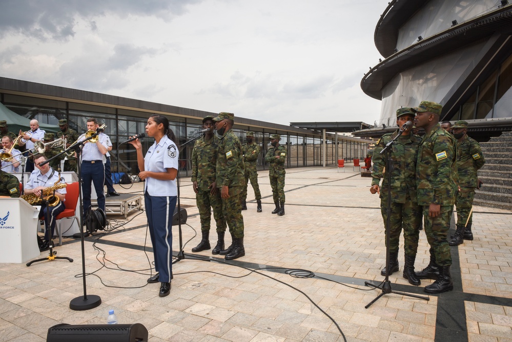 USAFE, RDF bands build relationships through music