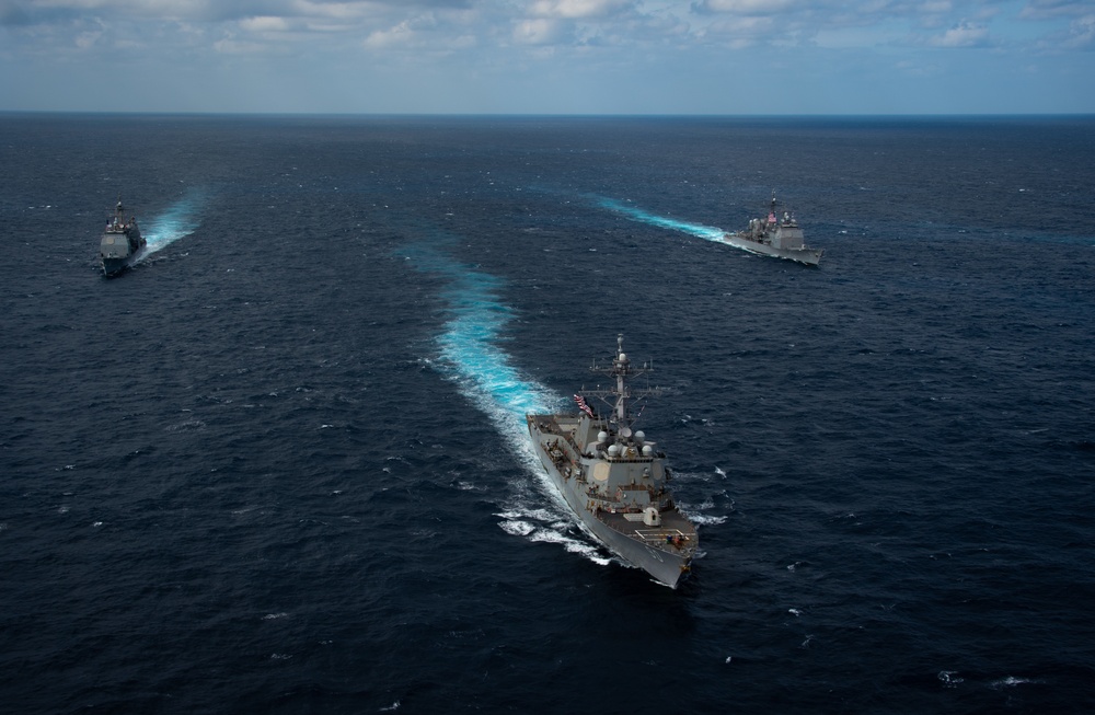 U.S. Pacific Fleet Forces, Alongside JMSDF, Participate in Joint Training Exercise