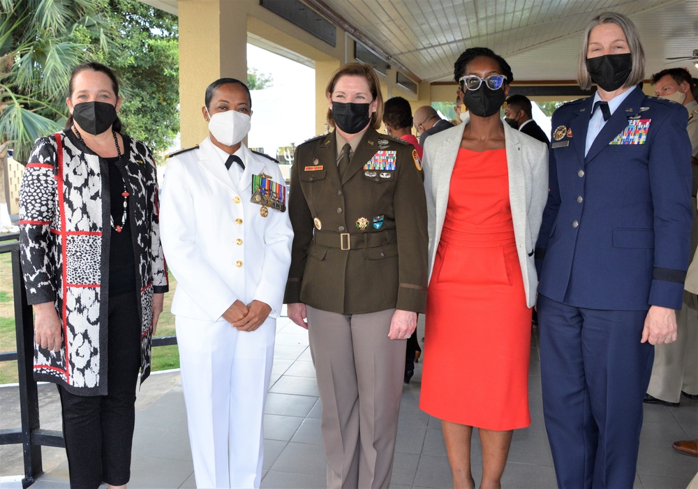 SOUTHCOM Commander Visits Jamaica
