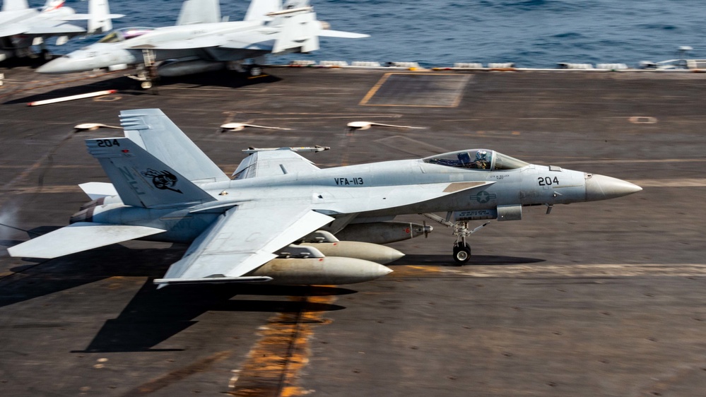 USS Carl Vinson (CVN 70) Conducts Flight Operations in South China Sea