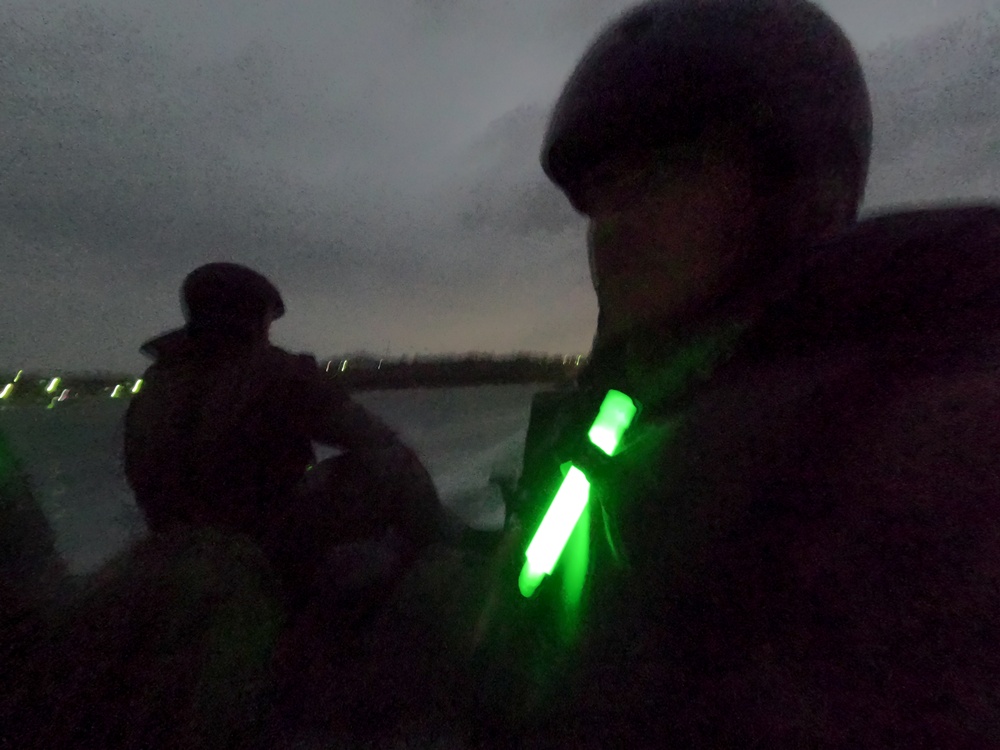 V2/7 Boat Raid Rehearsals