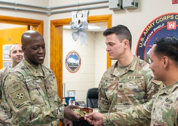 Combat patch presentation