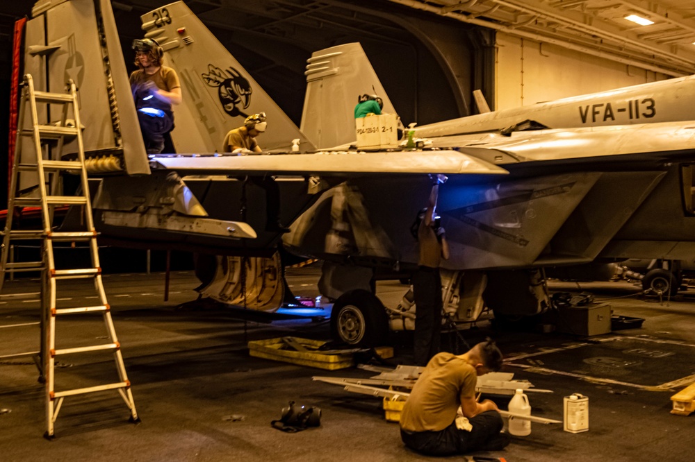 USS Carl Vinson (CVN 70) Conducts Night-Time Operations