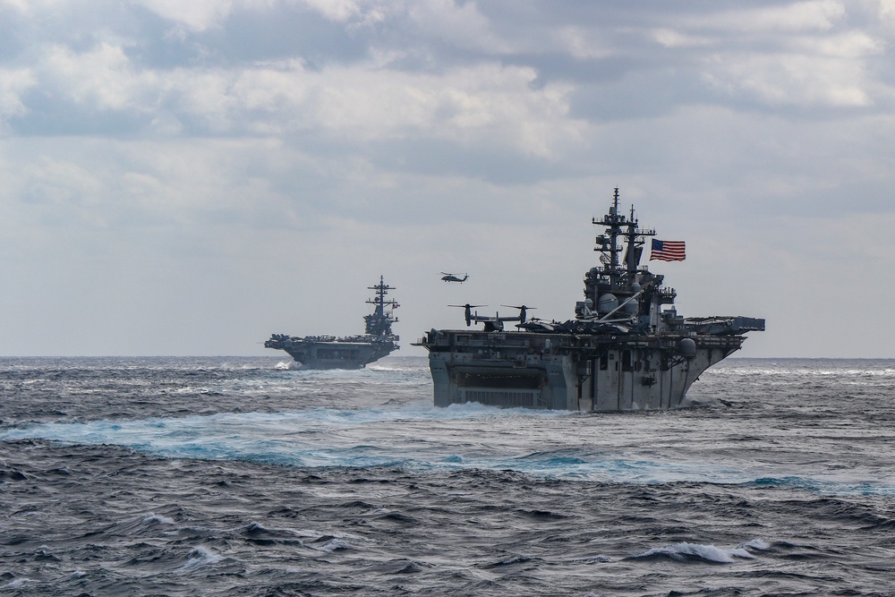 USS Essex (LHD 2) And USS Abraham Lincoln (CVN 72) Participates In Joint Training With Japan Maritime Self-Defense Force