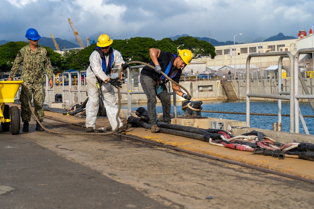 Pearl Harbor Naval Shipyard &amp; IMF Successfully Undocks USS William P. Lawrence (DDG-110)