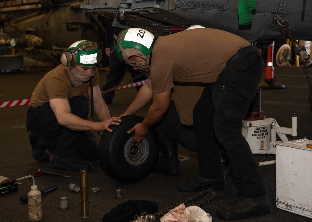 USS Essex Underway Operations