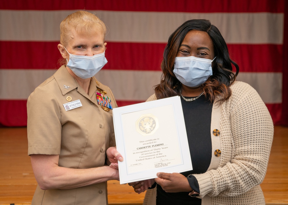NMCP Recognizes Civilian Employees with LOS Awards