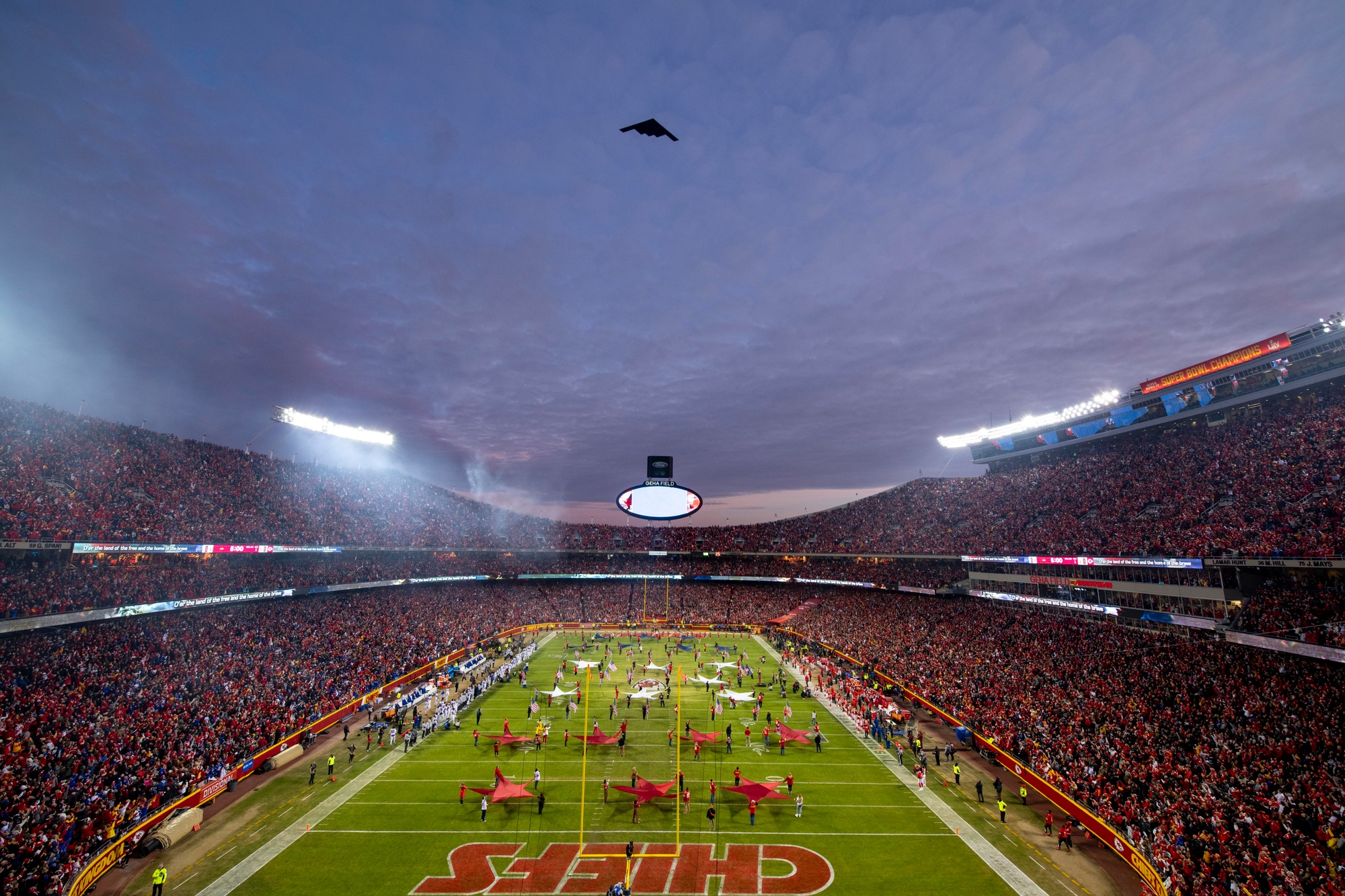 Whiteman Air Force Base to provide flyover at Arrowhead