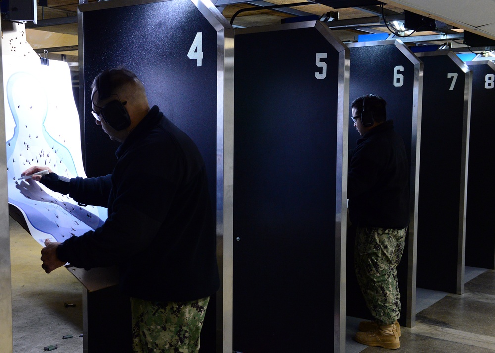 Navy Reserve Region Readiness and Mobilization Command Fort Worth Sailors Participate in Weapons Qualification Sustainment Training