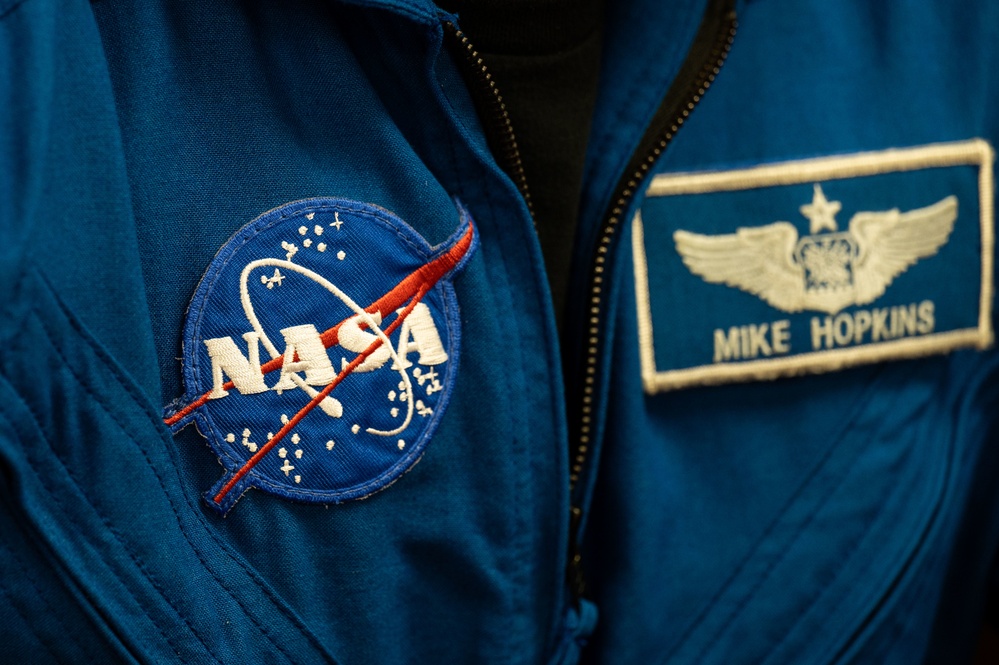 Stripes to stars: former KAFB Airman returns as NASA astronaut