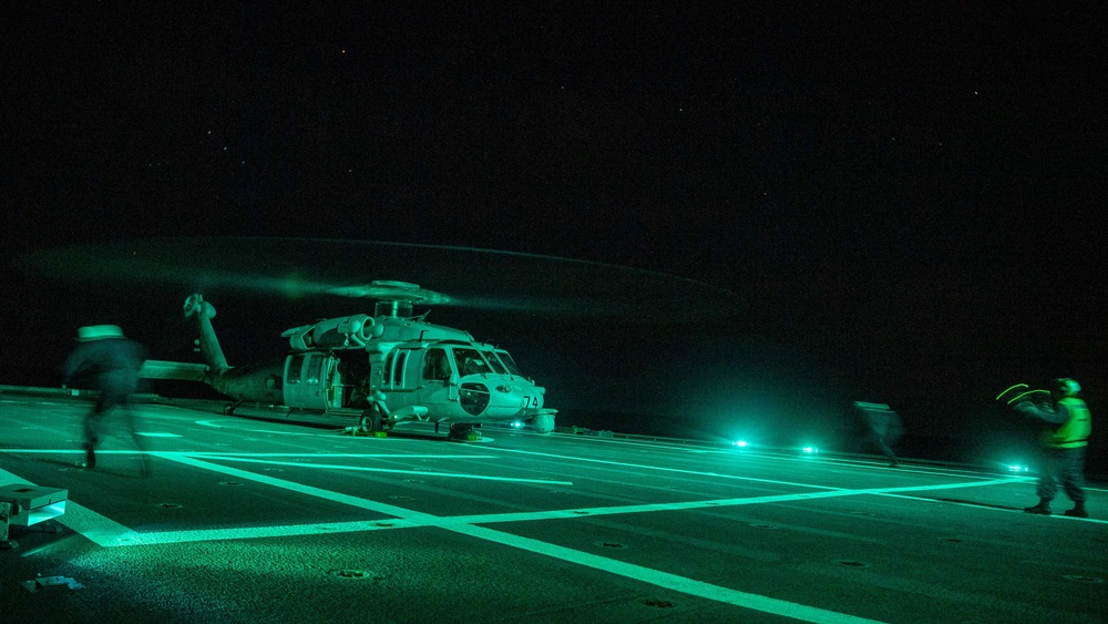 USS Charleston Conducts Night Flight Operations