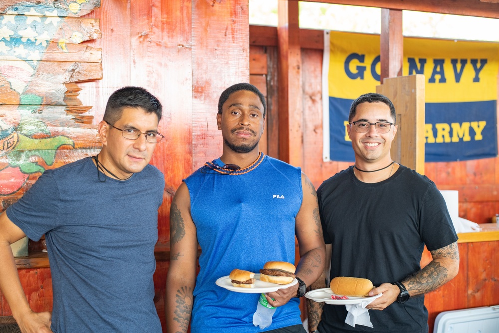 Camp Lemonnier Holds Command Picnic