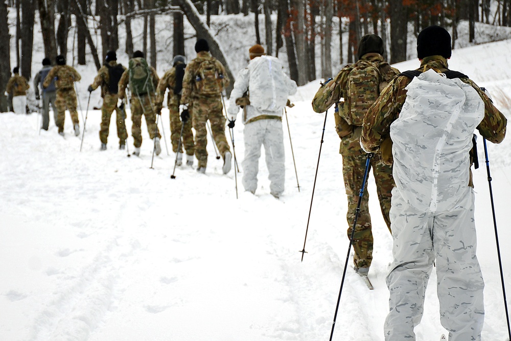 Special Forces Soldiers Conduct Ski Training in Northern Michigan